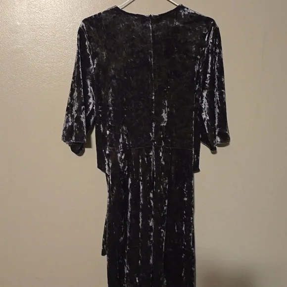 Zara Women’s Green Gray Velvet Crushed Dress Key Hole Size Small - Picture 6 of 6